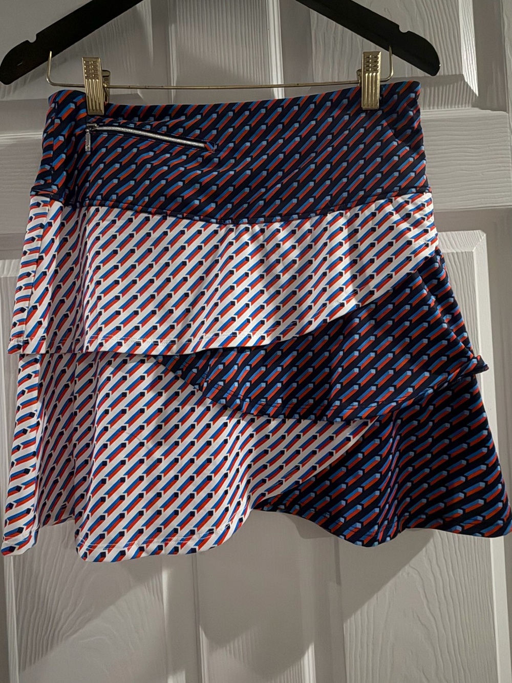 GG Blue Size Small Women’s Patterned Ruffle Skirt in Navy, White & Red